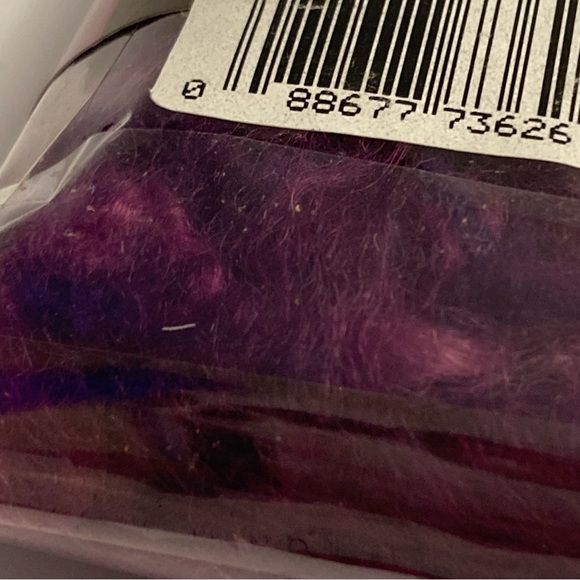 6 Dimensions FeltWorks 100% Wool Purple Curly Roving 0.25oz Needle Felting Craft - Picture 3 of 16